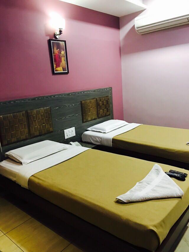 Iroomz Vaishali Residency Bellary Eksteriør bilde